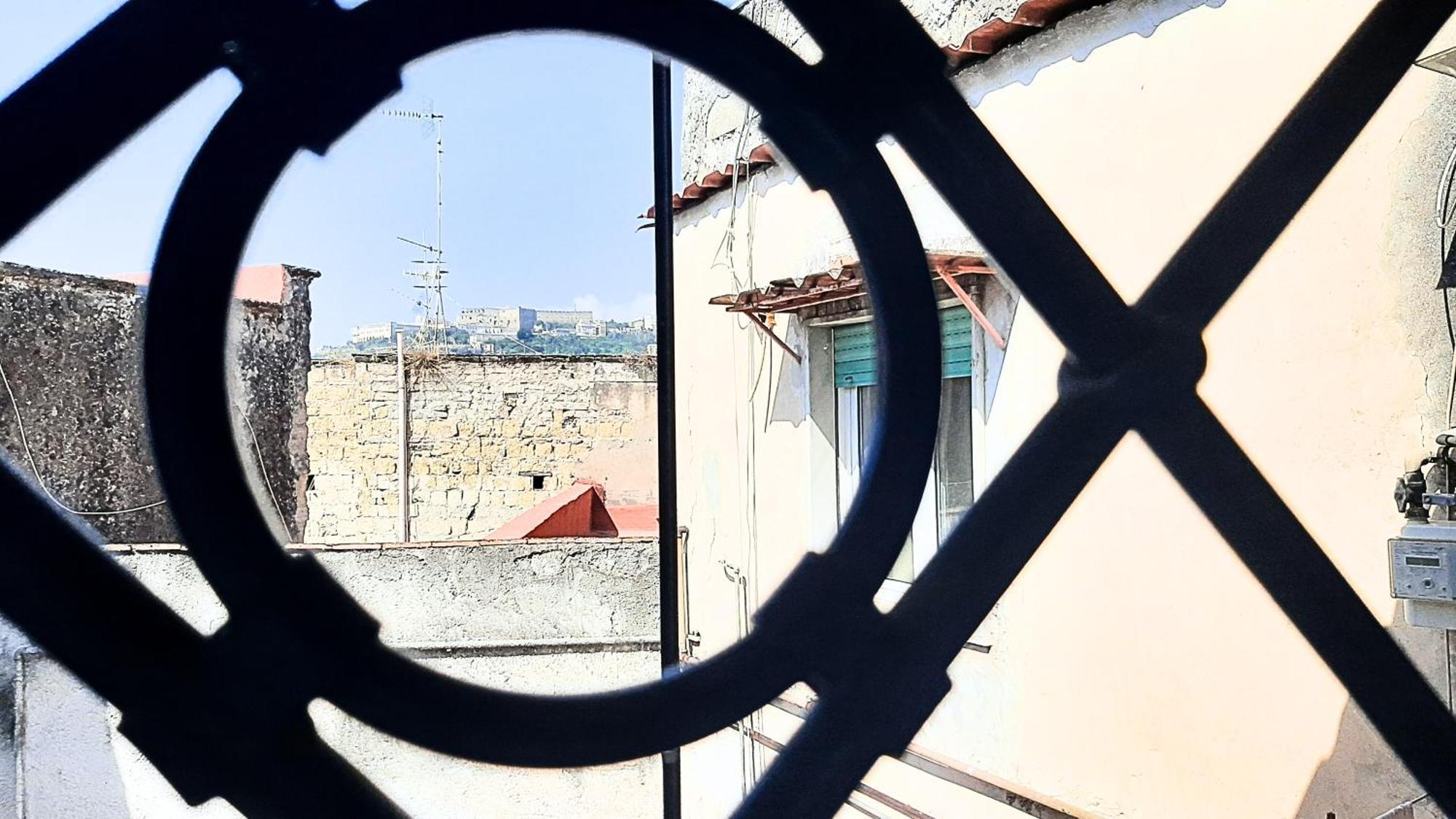 La Stanza Di Daria - Un Nido Silenzioso Nel Cuore Del Centro Storico Napoli Eksteriør bilde